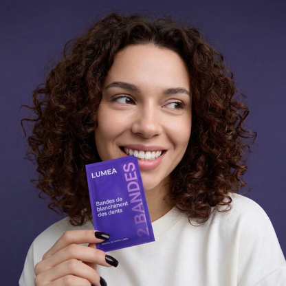 Bandes de blanchiment dentaire violettes Lumea™